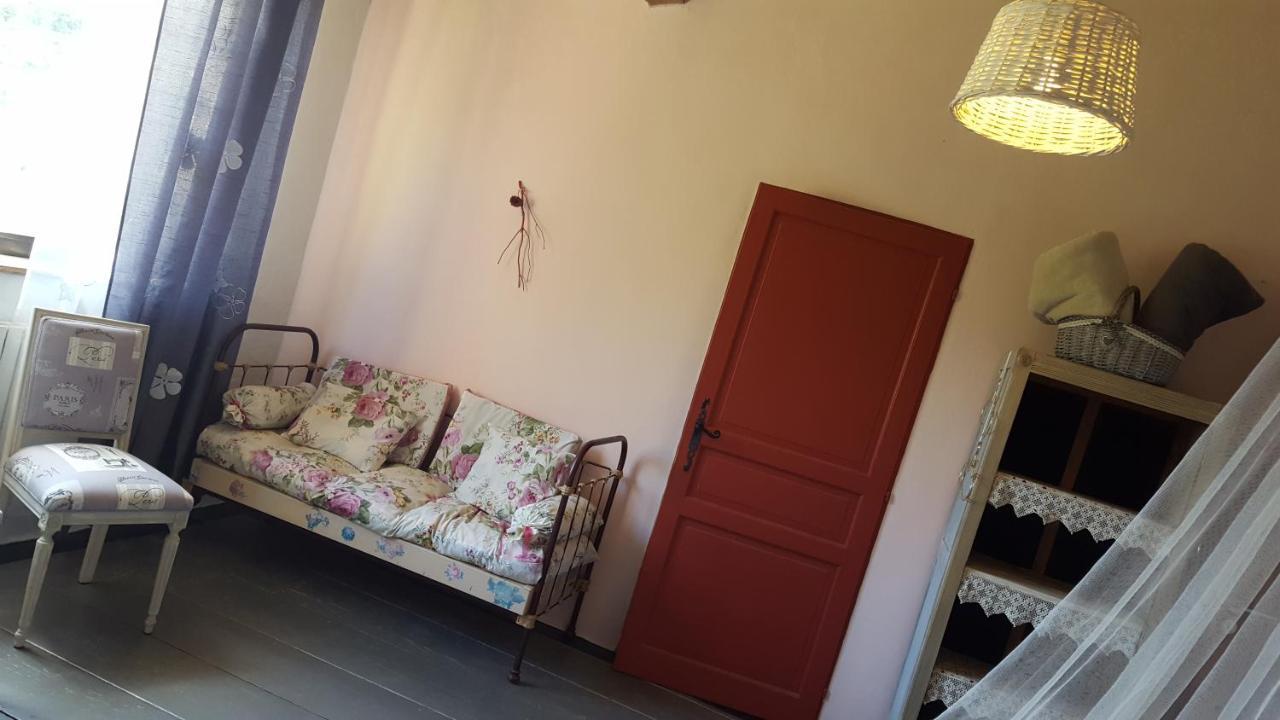Bed and Breakfast La Loubiere, Ancienne Bergerie En Pleine Garrigue Fraisse-des-Corbieres Екстер'єр фото